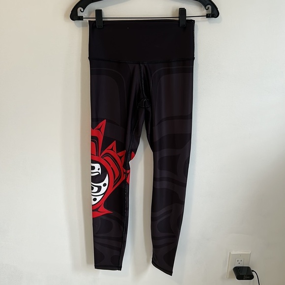 Nominou Maple Leaf Black Leggings - Picture 4 of 10